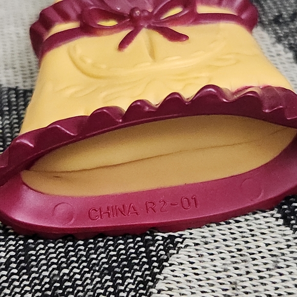 My Scene Shopping Spree (Trinkets) Chelsea Yellow & Red Purse Hand Bag Accessory - Picture 9 of 10